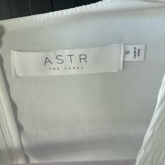 ASTR The Label
Emporia Tiered Chiffon Maxi Dress - Picture 5 of 6